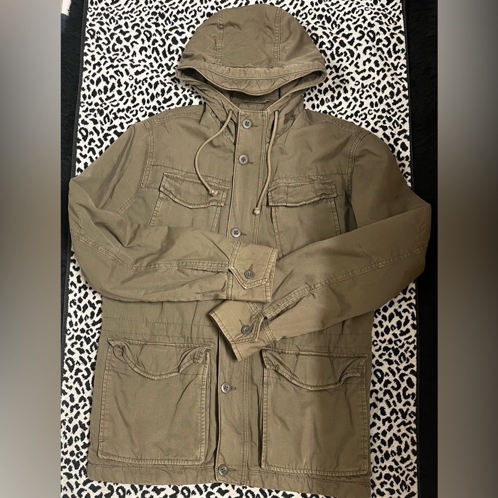 AE Military hooded jacket